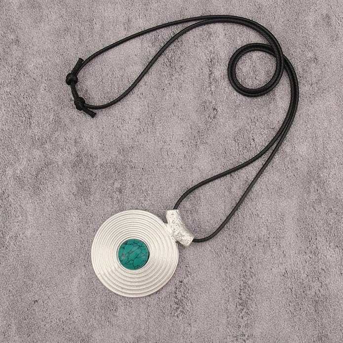 Boho Leather Necklace Women Bohemian Brown Circle Pendant Necklace Choker Long Necklaces for Women Boho Ring Large Pendant