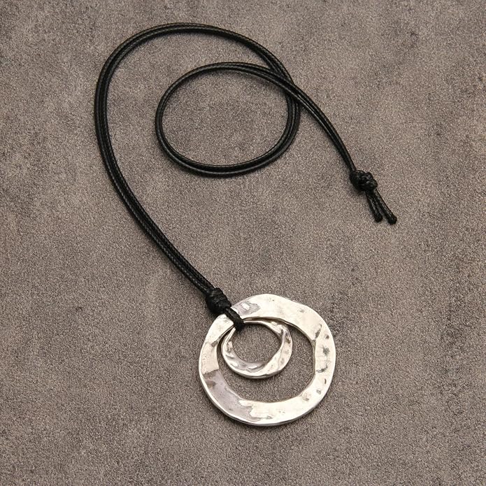Boho Necklaces for Women Chunky Circle Necklace Layered Boho Circle Leather Choker Necklace Long Vintage Necklaces Bohemian Jewlery Gifts