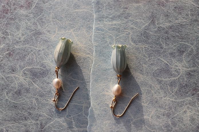All natural delicate Campanula flowers paired with pearl drop earrings are handmade and unique，Vintage-Style Pearl Drop Earrings, Blue Glass Bell Flower Design, Gold-Tone Hooks，Real Preserved Bellflower & Freshwater Drop Earrings | Handmade Hypoallerge...