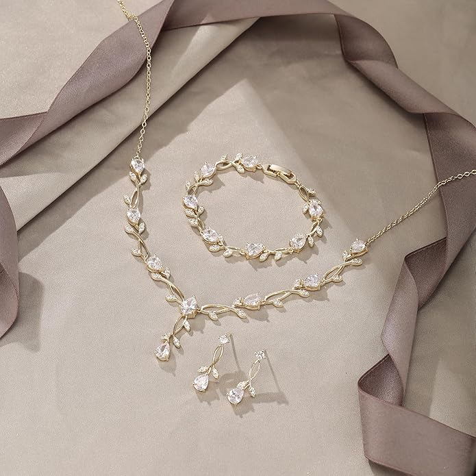 EVER FAITH Bridal Cubic Zirconia Jewelry Sets for Women, White Simulated Pearl Leaf Vine Pendant Wedding Party Necklace Earrings Set for Bridesmaid Bride