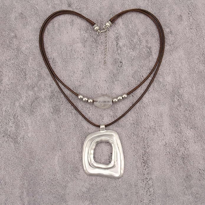 Boho Necklaces for Women Chunky Circle Necklace Layered Boho Circle Leather Choker Necklace Long Vintage Necklaces Bohemian Jewlery Gifts