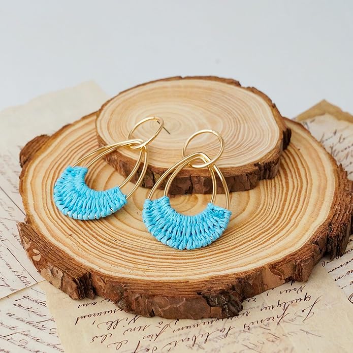 Raffia Hoop Earrings for Women Fun Boho Summer Beach Earrings Lightweight Handmade Straw Wicker Rattan Dangle Earrings Statement Geometric Round Drop Earrings