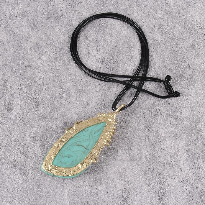 GelConnie Leather Necklace for Women Large Pendant Long Brown Necklace Circle Leather Choker Vintage Sweater Necklace Gold Chunky Boho Necklaces for Women