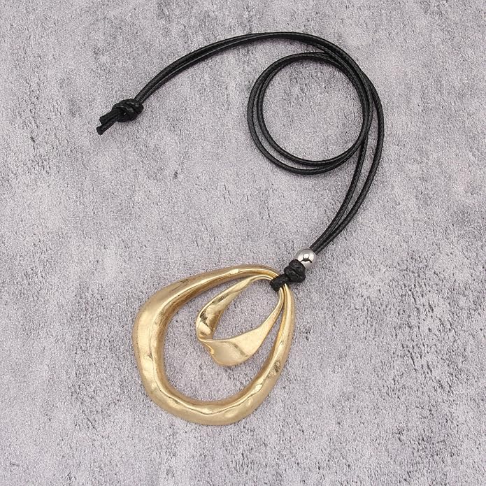 Boho Necklaces for Women Chunky Circle Necklace Layered Boho Circle Leather Choker Necklace Long Vintage Necklaces Bohemian Jewlery Gifts
