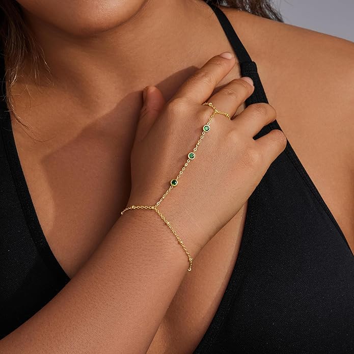 Gold Bracelets Set for Women Stack, Dainty Thick Bracelets Stack for Women Trendy, Simple Thin Gold Plated Cuff Stackable Bracelets With Beaded Cuban Paperclip Snake Rope Bangle Hand Chain Jewelry Gifts for Women Non Tainish