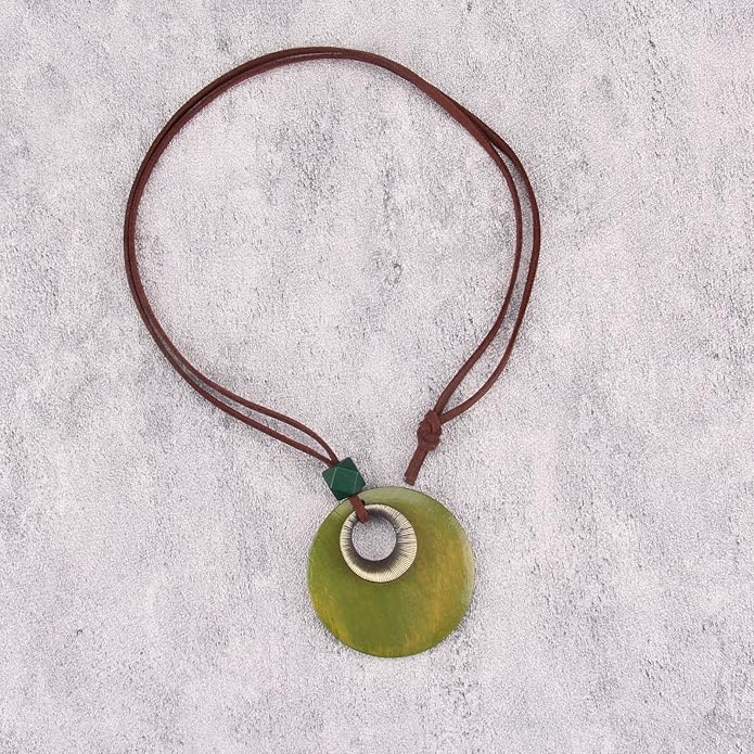 Boho Leather Necklace Women Bohemian Brown Circle Pendant Necklace Choker Long Necklaces for Women Boho Ring Large Pendant