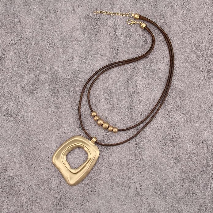 Boho Necklaces for Women Chunky Circle Necklace Layered Boho Circle Leather Choker Necklace Long Vintage Necklaces Bohemian Jewlery Gifts