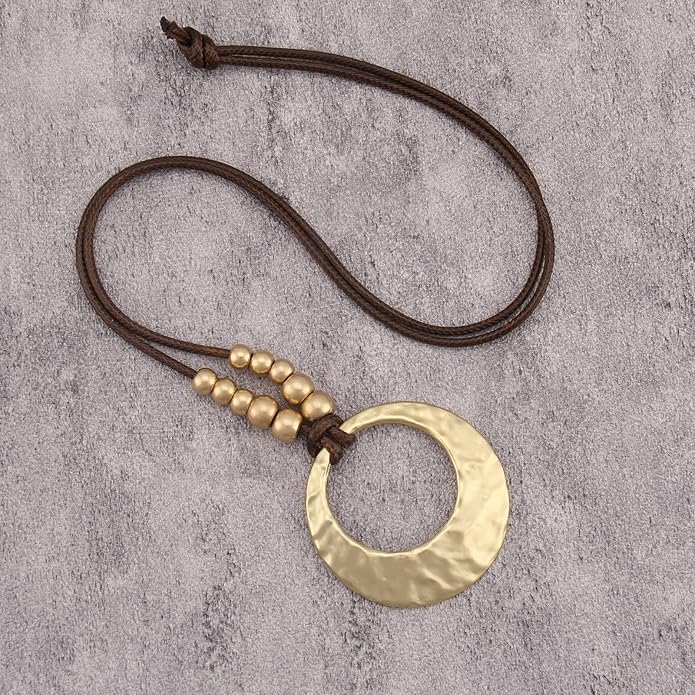Boho Leather Necklace Women Bohemian Brown Circle Pendant Necklace Choker Long Necklaces for Women Boho Ring Large Pendant