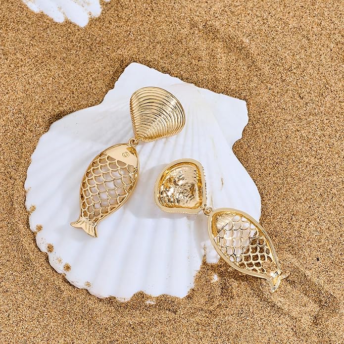 LILIE&WHITE Gold Fish Dangle Earrings for Women With Trendy Shell Earrings Chic Mermaid Seashell Earring Fashion Jewelry Gift