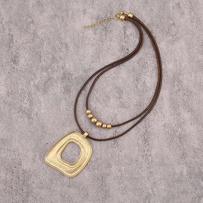 Boho Necklaces for Women Chunky Circle Necklace Layered Boho Circle Leather Choker Necklace Long Vintage Necklaces Bohemian Jewlery Gifts