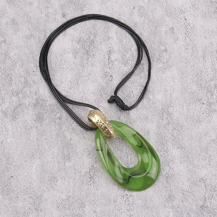 GelConnie Leather Necklace for Women Large Pendant Long Brown Necklace Circle Leather Choker Vintage Sweater Necklace Gold Chunky Boho Necklaces for Women
