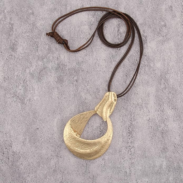 GelConnie Leather Necklace for Women Large Pendant Long Brown Necklace Circle Leather Choker Vintage Sweater Necklace Gold Chunky Boho Necklaces for Women