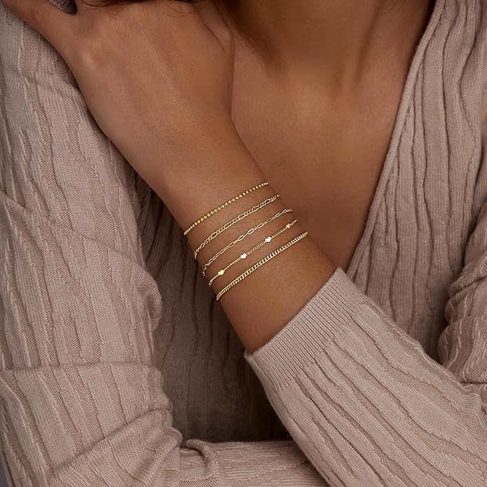 Gold Bracelets Set for Women Stack, Dainty Thick Bracelets Stack for Women Trendy, Simple Thin Gold Plated Cuff Stackable Bracelets With Beaded Cuban Paperclip Snake Rope Bangle Hand Chain Jewelry Gifts for Women Non Tainish