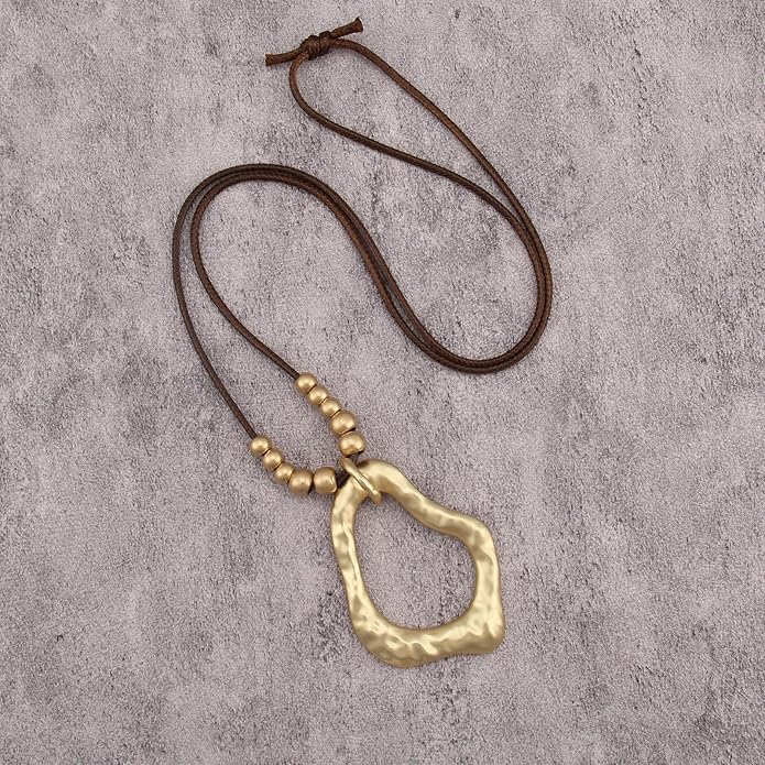 Boho Leather Necklace Women Bohemian Brown Circle Pendant Necklace Choker Long Necklaces for Women Boho Ring Large Pendant