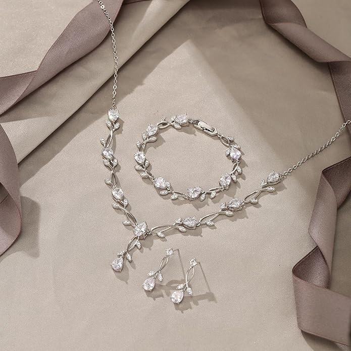 EVER FAITH Bridal Cubic Zirconia Jewelry Sets for Women, White Simulated Pearl Leaf Vine Pendant Wedding Party Necklace Earrings Set for Bridesmaid Bride