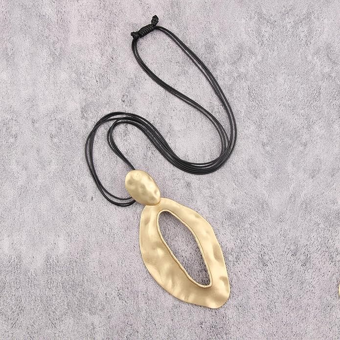 GelConnie Leather Necklace for Women Large Pendant Long Brown Necklace Circle Leather Choker Vintage Sweater Necklace Gold Chunky Boho Necklaces for Women