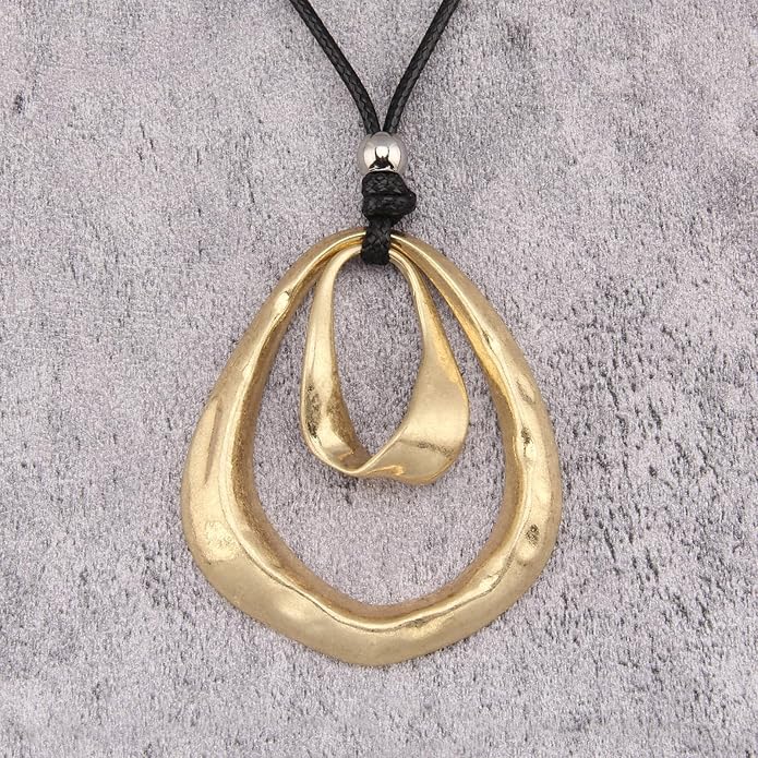Boho Necklaces for Women Chunky Circle Necklace Layered Boho Circle Leather Choker Necklace Long Vintage Necklaces Bohemian Jewlery Gifts