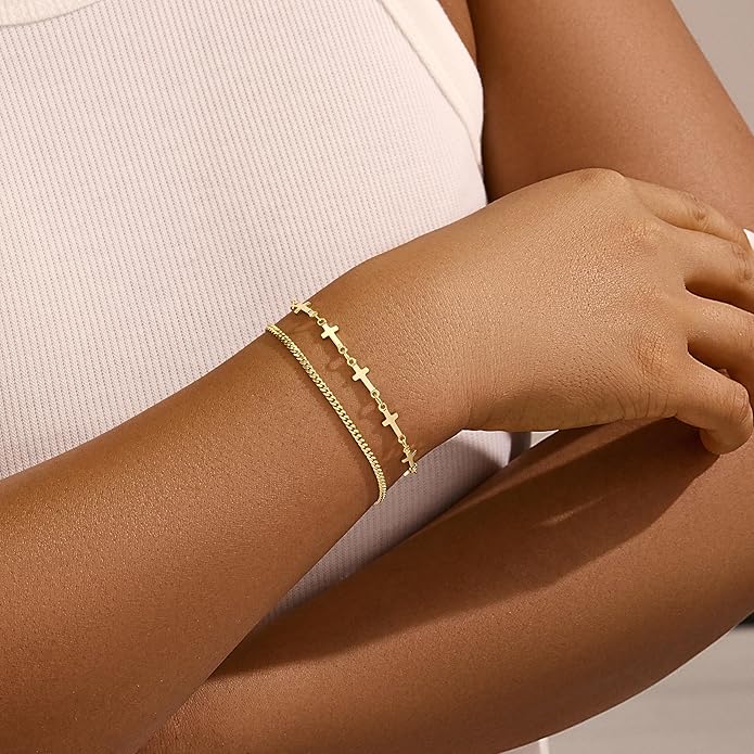 Gold Bracelets Set for Women Stack, Dainty Thick Bracelets Stack for Women Trendy, Simple Thin Gold Plated Cuff Stackable Bracelets With Beaded Cuban Paperclip Snake Rope Bangle Hand Chain Jewelry Gifts for Women Non Tainish