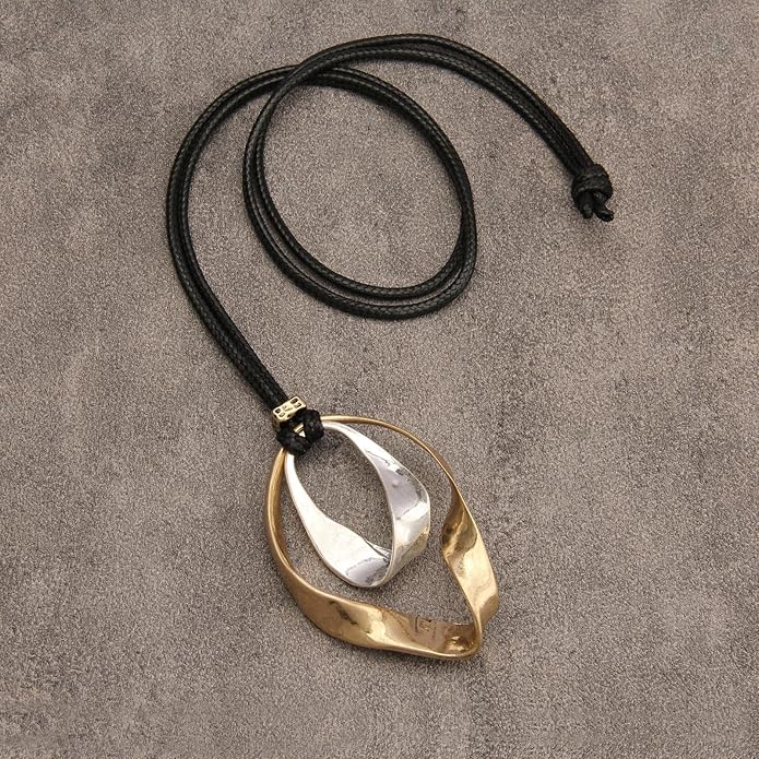 Boho Necklaces for Women Chunky Circle Necklace Layered Boho Circle Leather Choker Necklace Long Vintage Necklaces Bohemian Jewlery Gifts