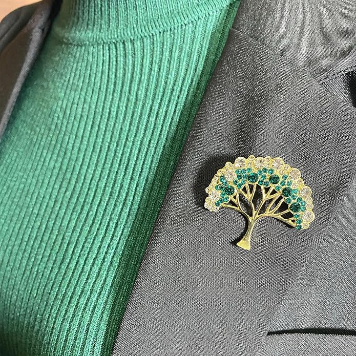 Gold Crystal Tree Brooch for Women, Rhinestone Christmas Vintage Pin, Elegant Holiday Jewelry Gift