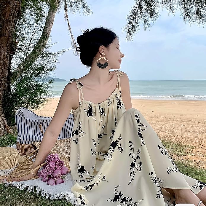 Raffia Hoop Earrings for Women Fun Boho Summer Beach Earrings Lightweight Handmade Straw Wicker Rattan Dangle Earrings Statement Geometric Round Drop Earrings