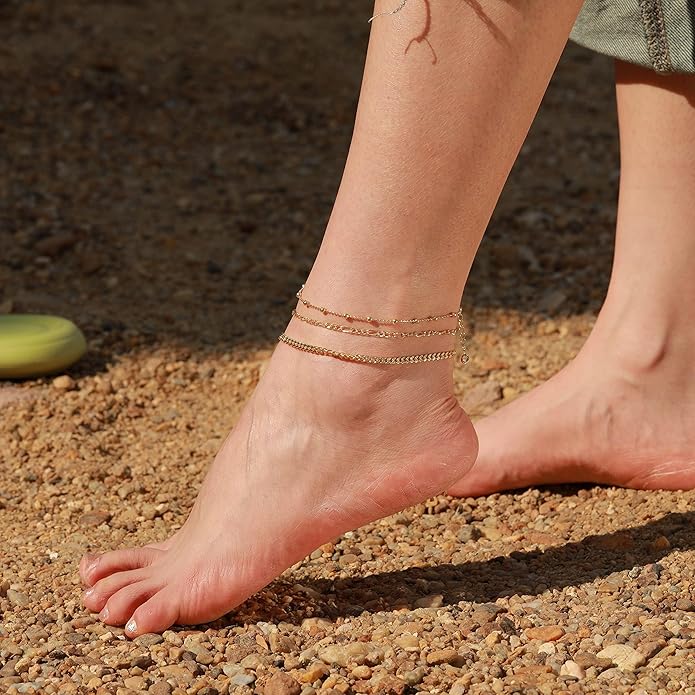 MIDEEO Gold/Silver Ankle Bracelets for Women,14K Gold Anklets for Women Waterproof Cuban Link Heart Beads Herringbone Rhinestone Anklets Set Layered Anklet Bracelets for Women Gold Jewelry Gift