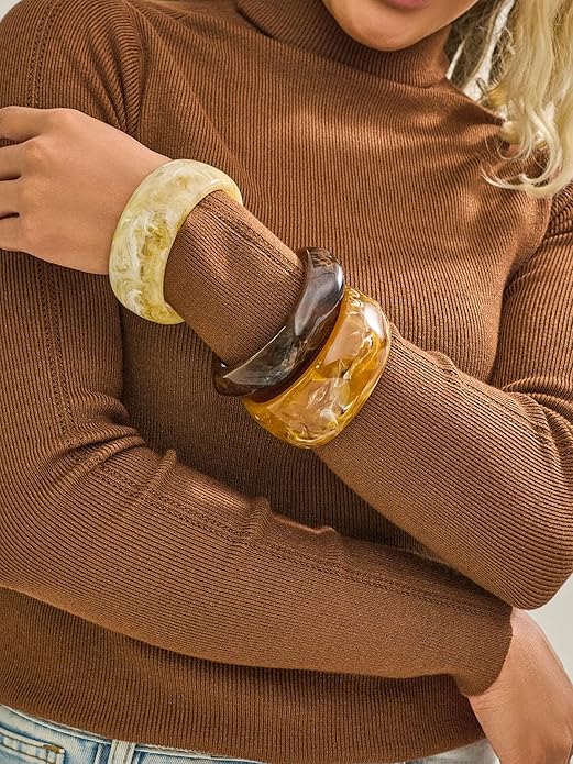 Acrylic Resin Bangles Bracelets for Women Wide Irregular Geometric Wristband Statement Bracelet Punk Chunky Acrylic Resin Bangle