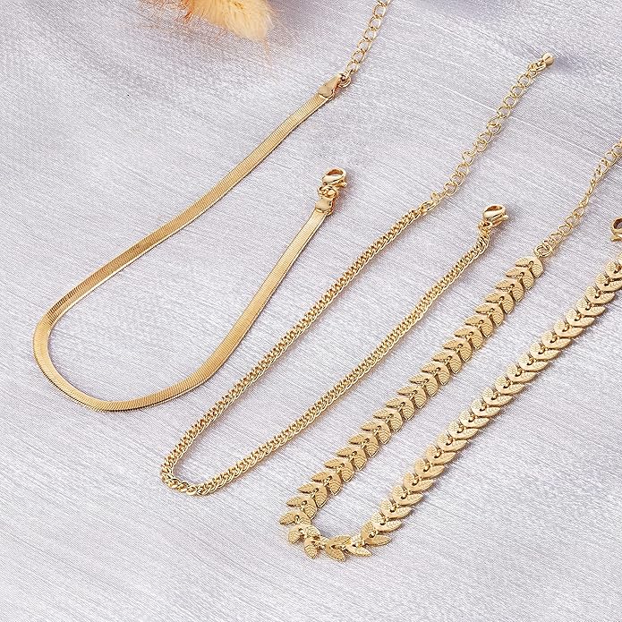 MIDEEO Gold/Silver Ankle Bracelets for Women,14K Gold Anklets for Women Waterproof Cuban Link Heart Beads Herringbone Rhinestone Anklets Set Layered Anklet Bracelets for Women Gold Jewelry Gift